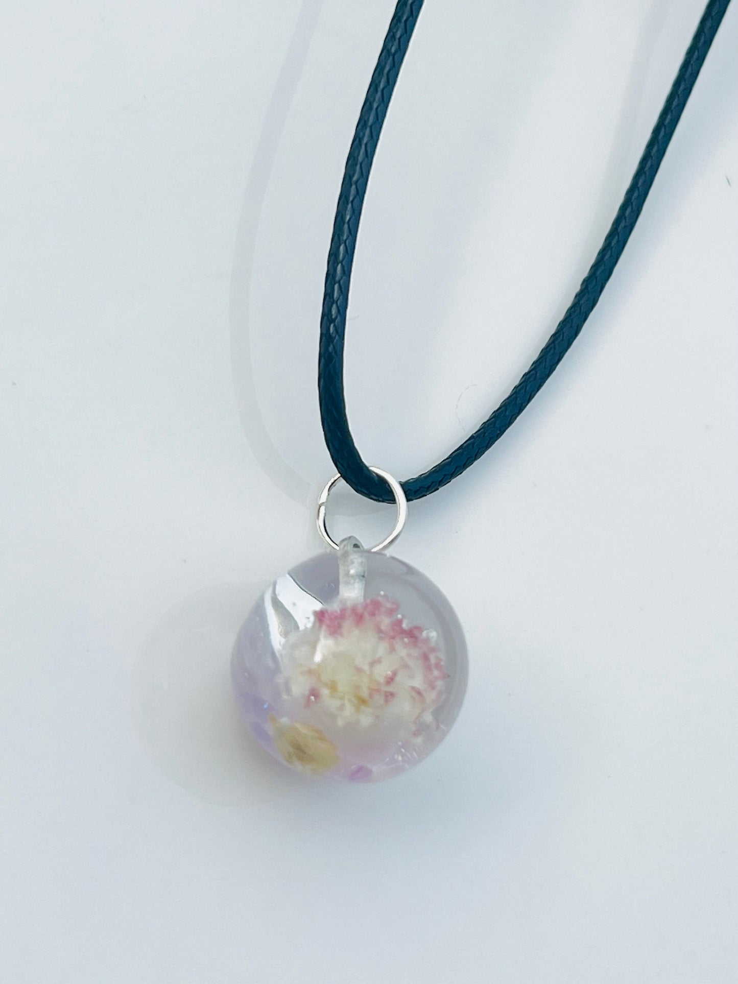 Dry flower in the pink world necklaces