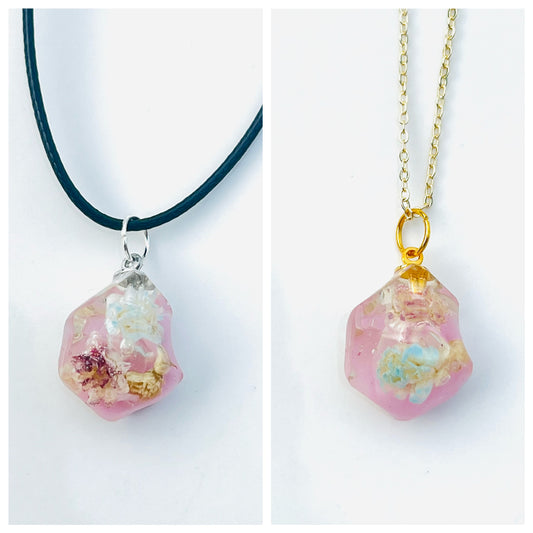 Flower in pink rock necklaces