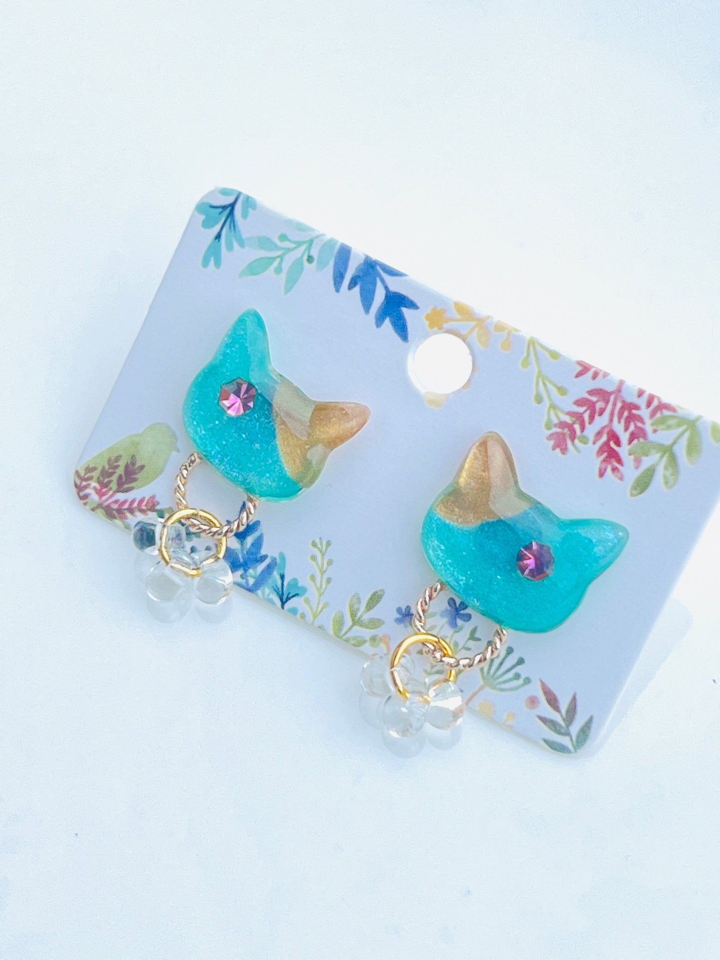 Lovely cat earrings