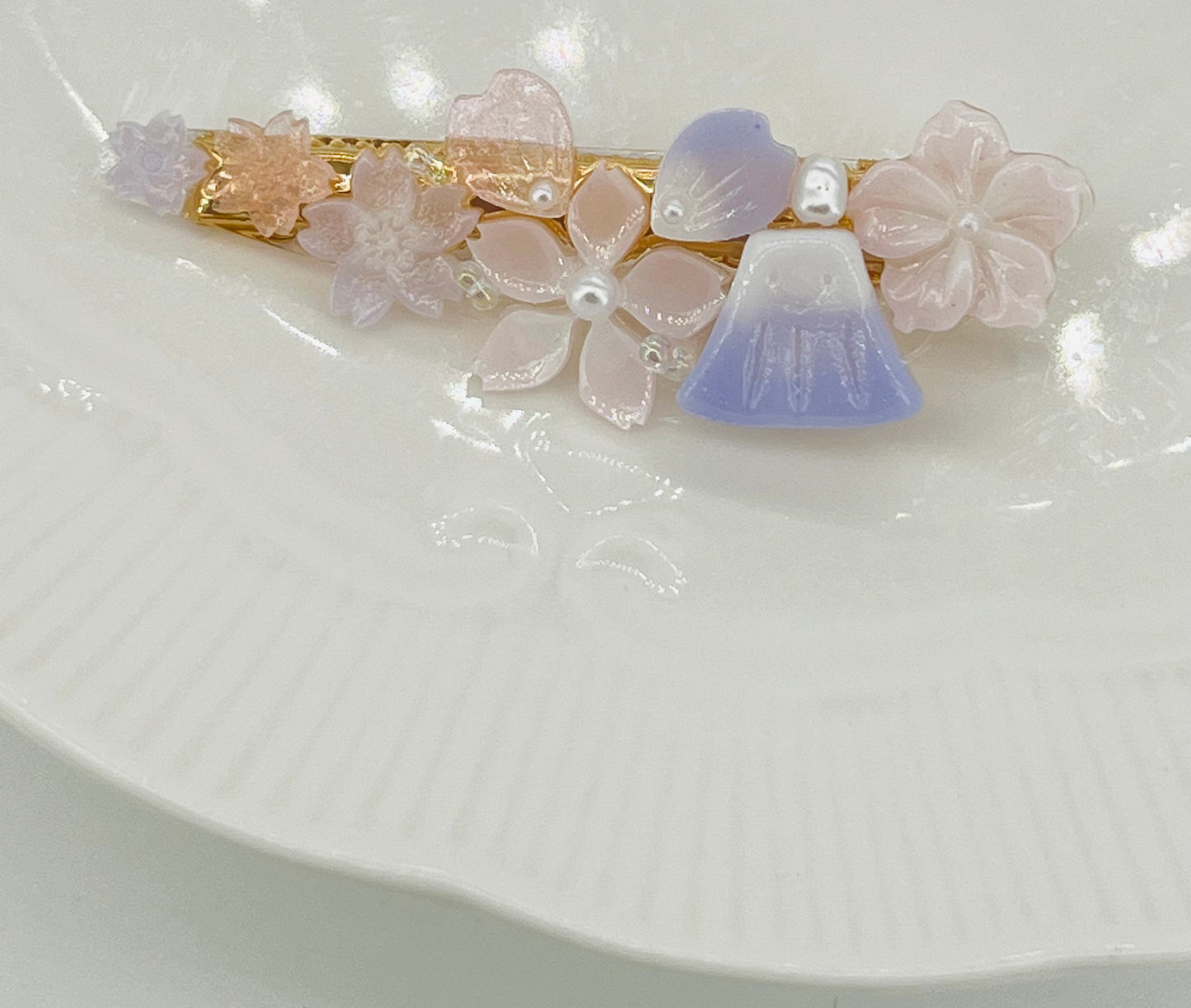 Sakura and Fuji hair clips G