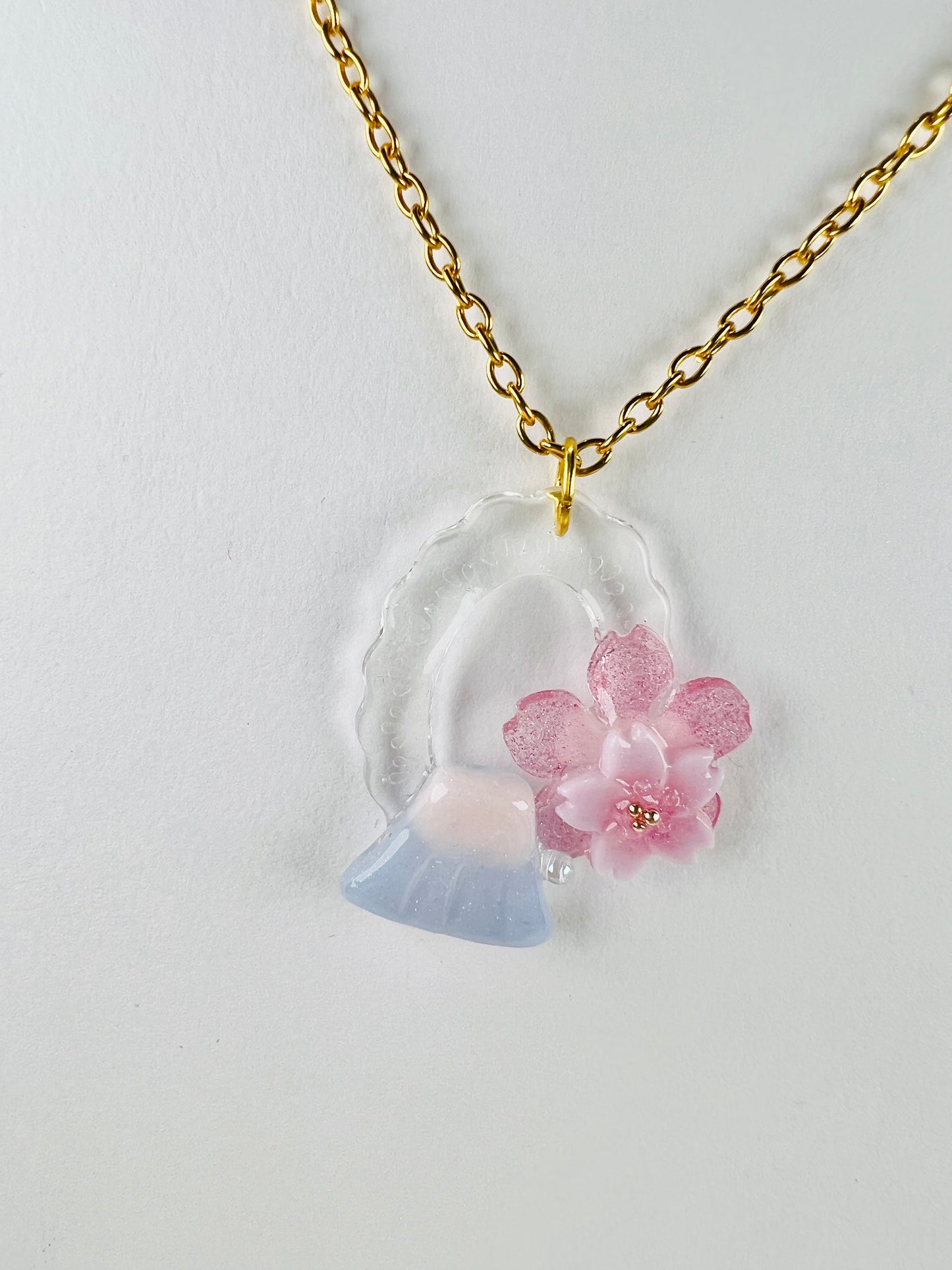 Sakura & Fuji in oval painting necklaces 日系富士櫻造型項鍊